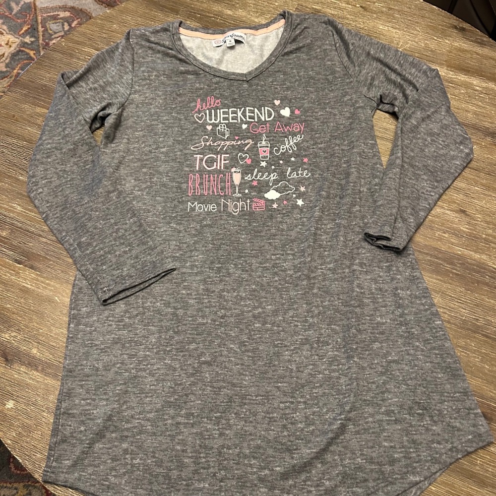Dearfoams Women's Sleepshirt Gray V-Neck Long Sleeve Weekend Graphic Print M